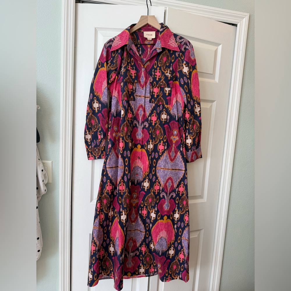 Figue Bassa Printed Midi Shirtdress size small
NWOT - Picture 7 of 16